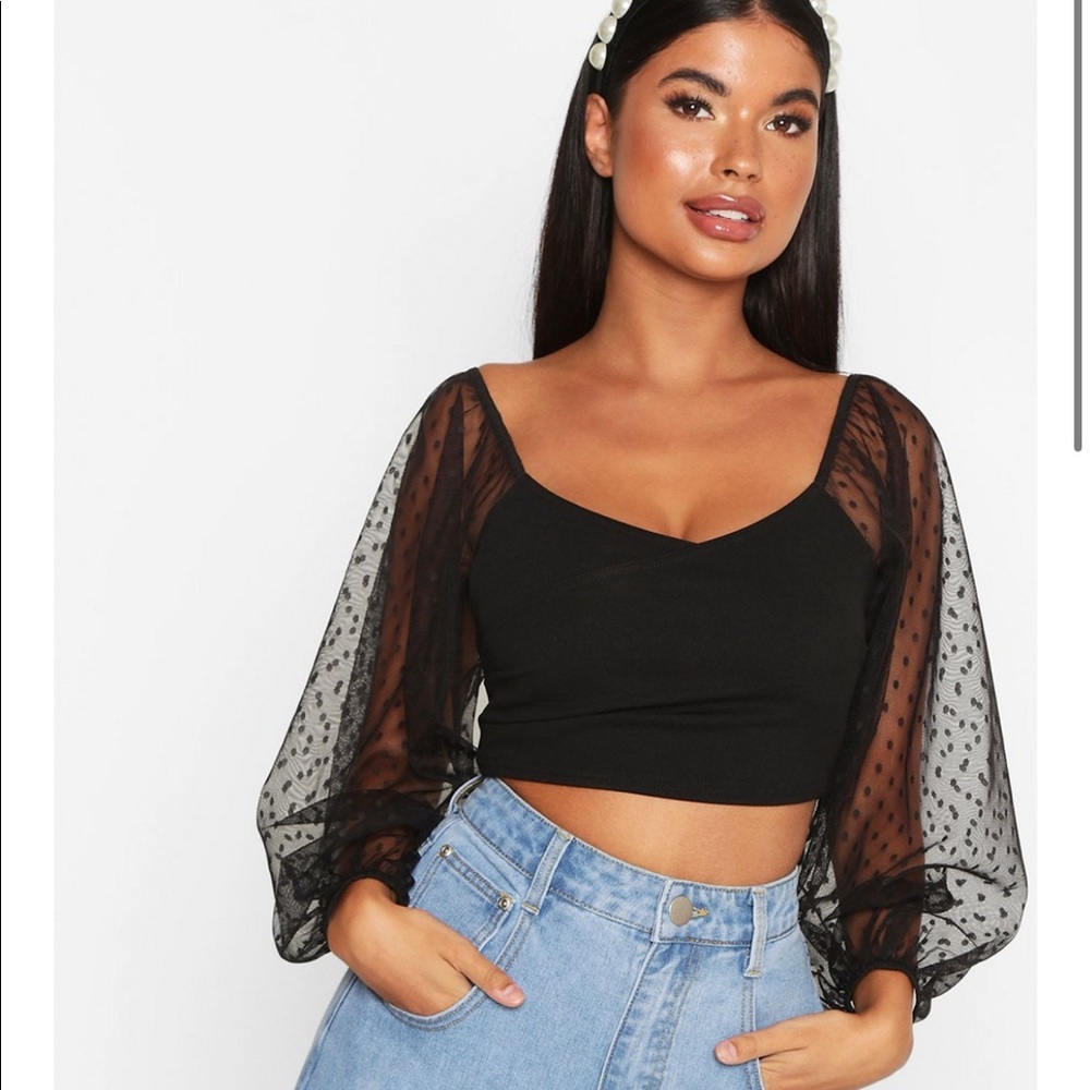 Boohoo cropped top